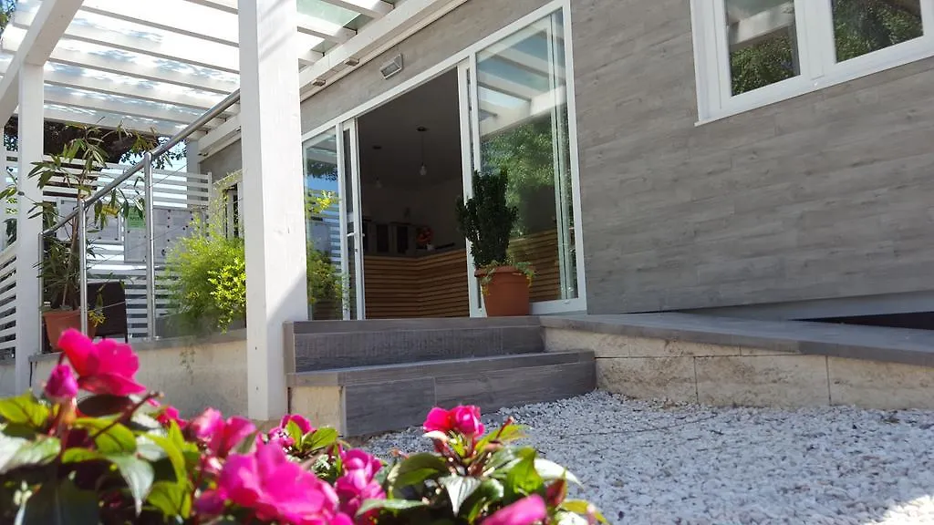 Campeggio Delle Rose Moniga del Garda Campsite