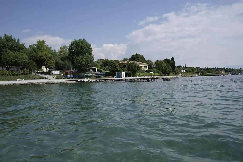 Campeggio Delle Rose Moniga del Garda 2*,  Italie