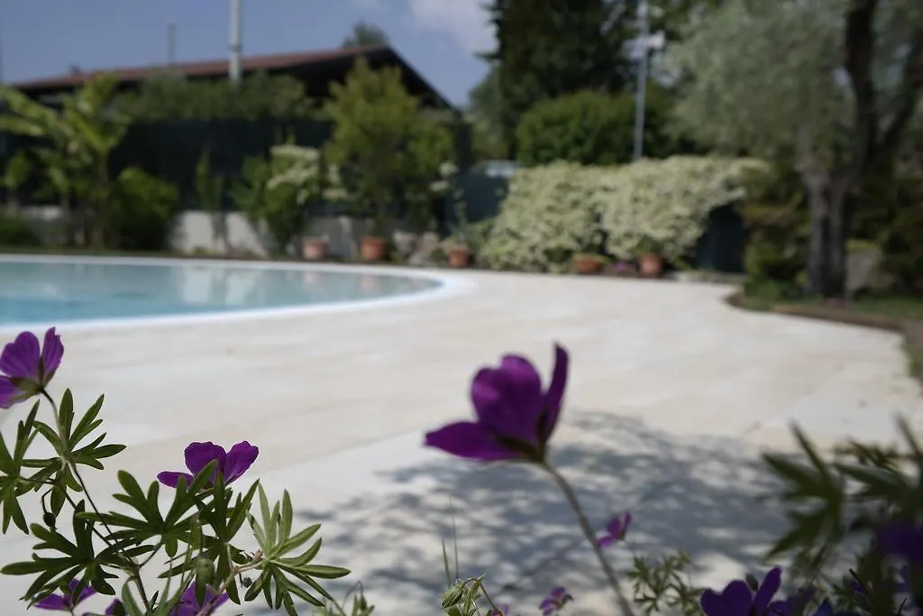 Campeggio Delle Rose Moniga del Garda 2*,  Italie