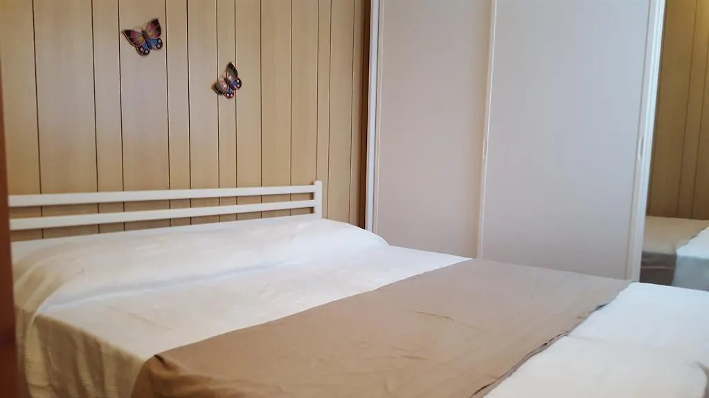 Kamp alanı Campeggio Delle Rose Moniga del Garda
